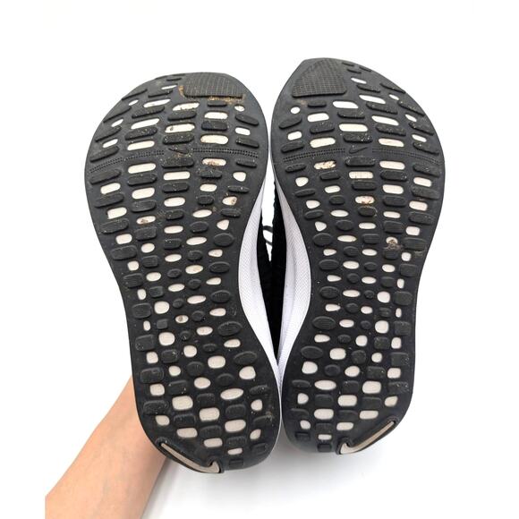 Nike InfinityRN 4 Women's Running Shoes DR2670- Black/White Size US8.5 EU40 - Picture 8 of 13